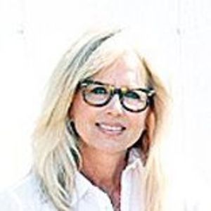 Meet your Posher, Debra